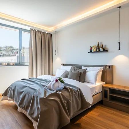 Meintz Hotel *